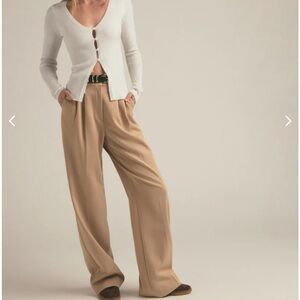 NWT Favorite Daughter Tan Favorite Pant